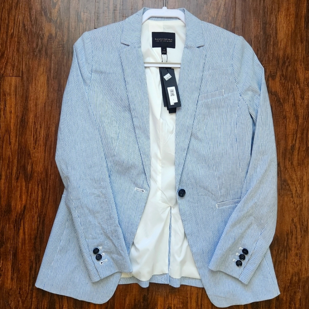Banana Republic stripped blazer